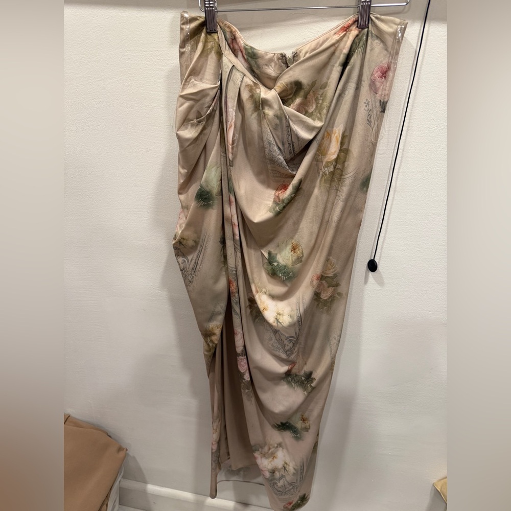House of CB skirt